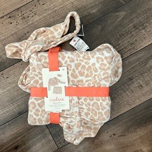 NWT Womens size M pajama set from Target